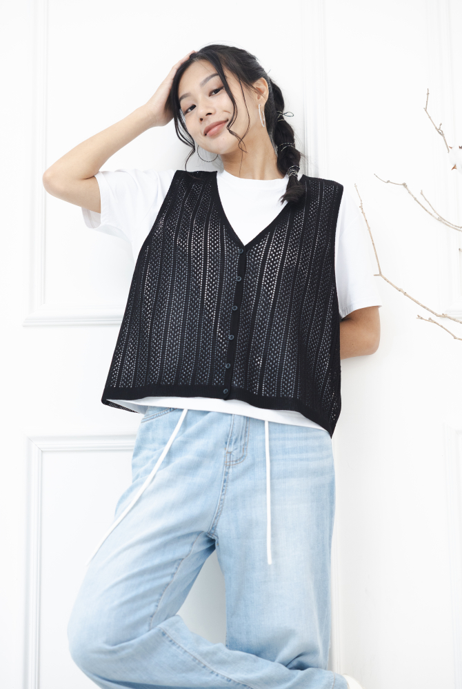 조끼 洞洞簍空全開襟背心 / 黑色