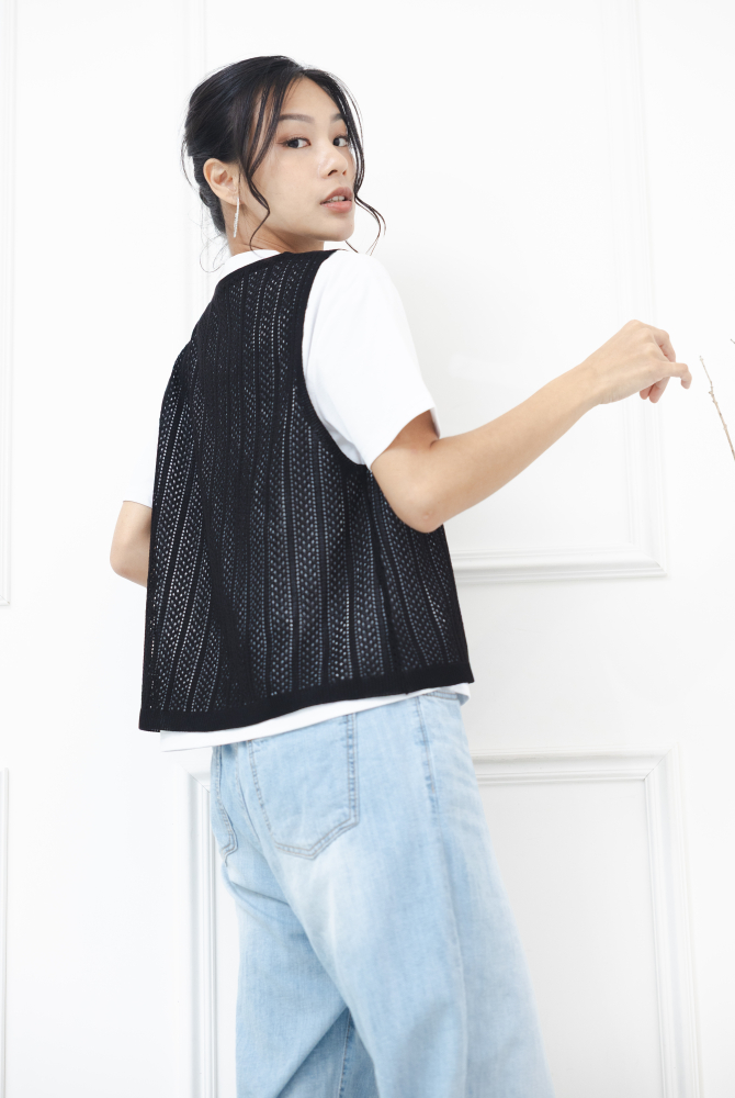 조끼 洞洞簍空全開襟背心 / 黑色