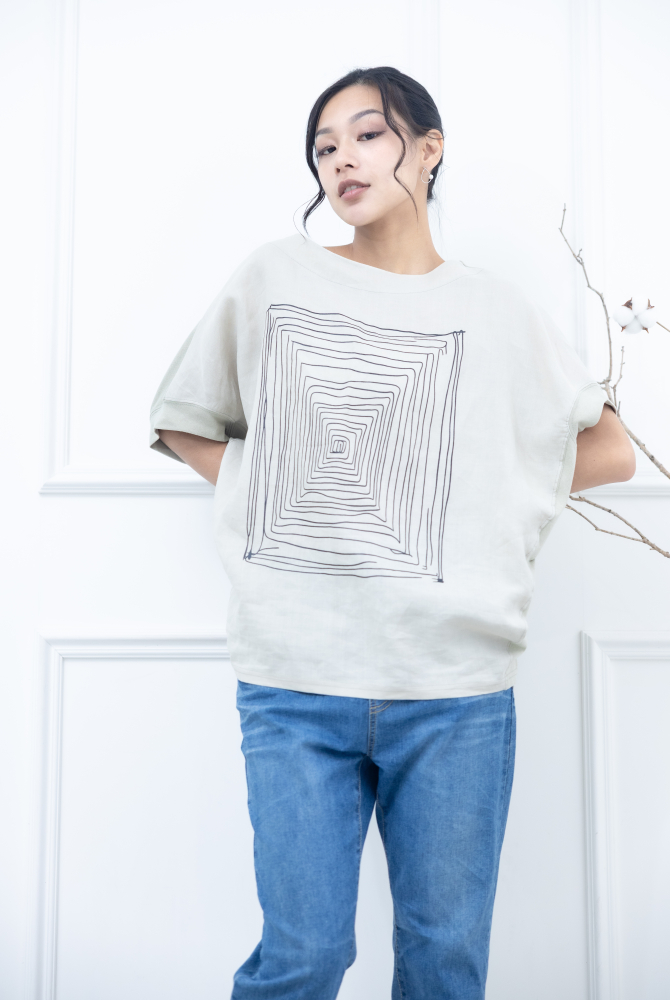 반팔 手繪方形迷宮短袖上衣 / 淺綠色