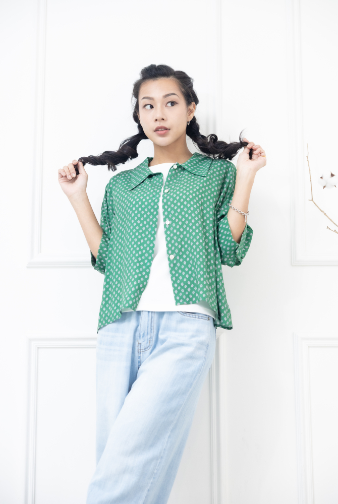 긴팔 滿版小葉子短版休閒襯衫 / 綠色