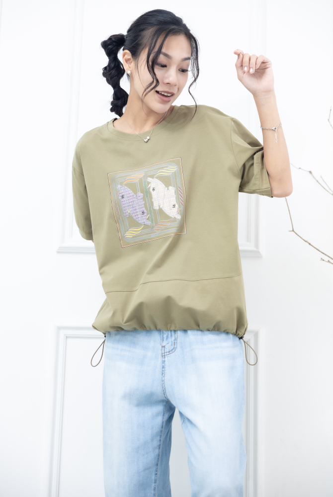 반팔 藝術畫框下擺抽繩上衣 / 綠色