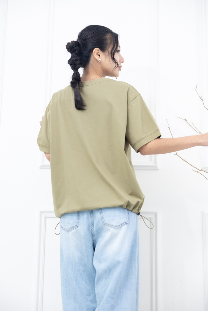 반팔 藝術畫框下擺抽繩上衣 / 綠色