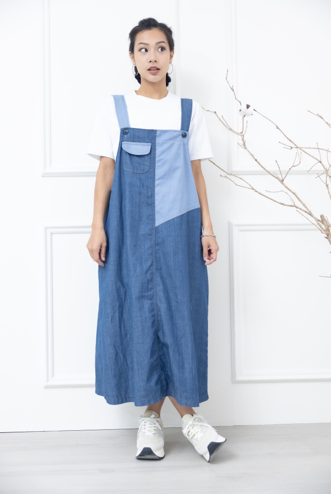 원피스 淺藍色拼布牛仔吊帶裙 / 藍色
