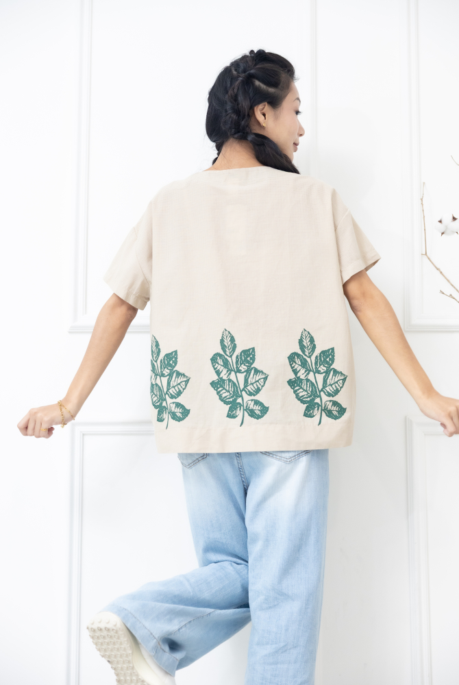 반팔 米底綠葉印花上衣/ 米色
