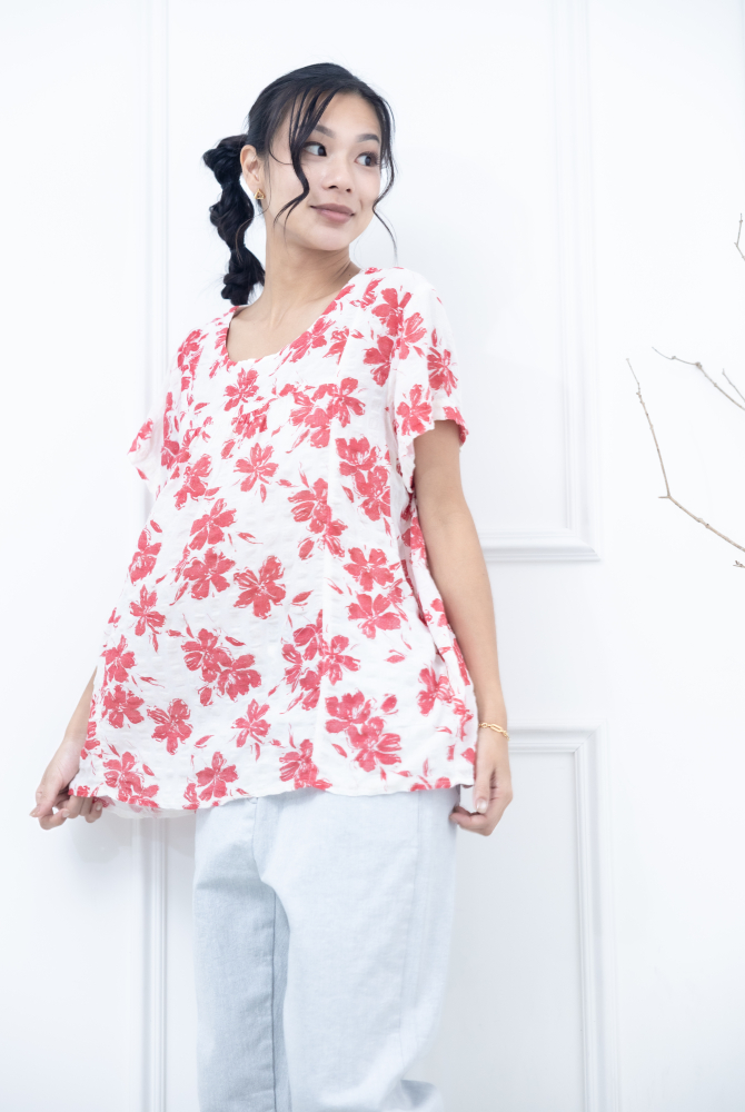 반팔 紅花紋皺摺棉麻上衣 / 米色