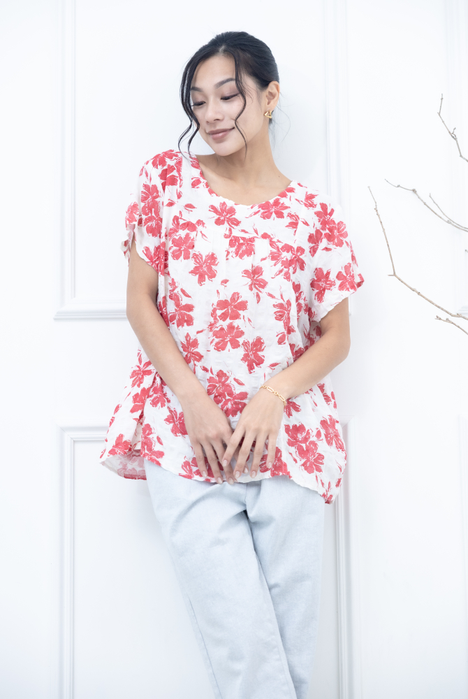 반팔 紅花紋皺摺棉麻上衣 / 米色