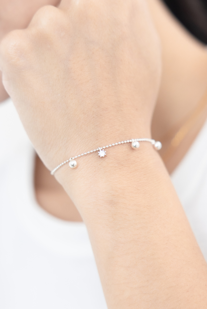 팔찌  圓珠閃鑽墜飾手鍊 / 銀色