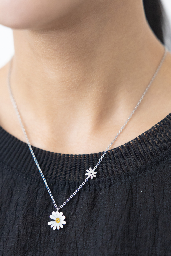 목걸이 雛菊項鍊 / 銀色