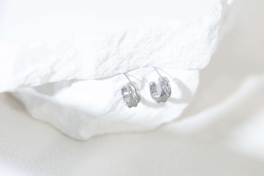 귀걸이  月牙耳環  / 銀色