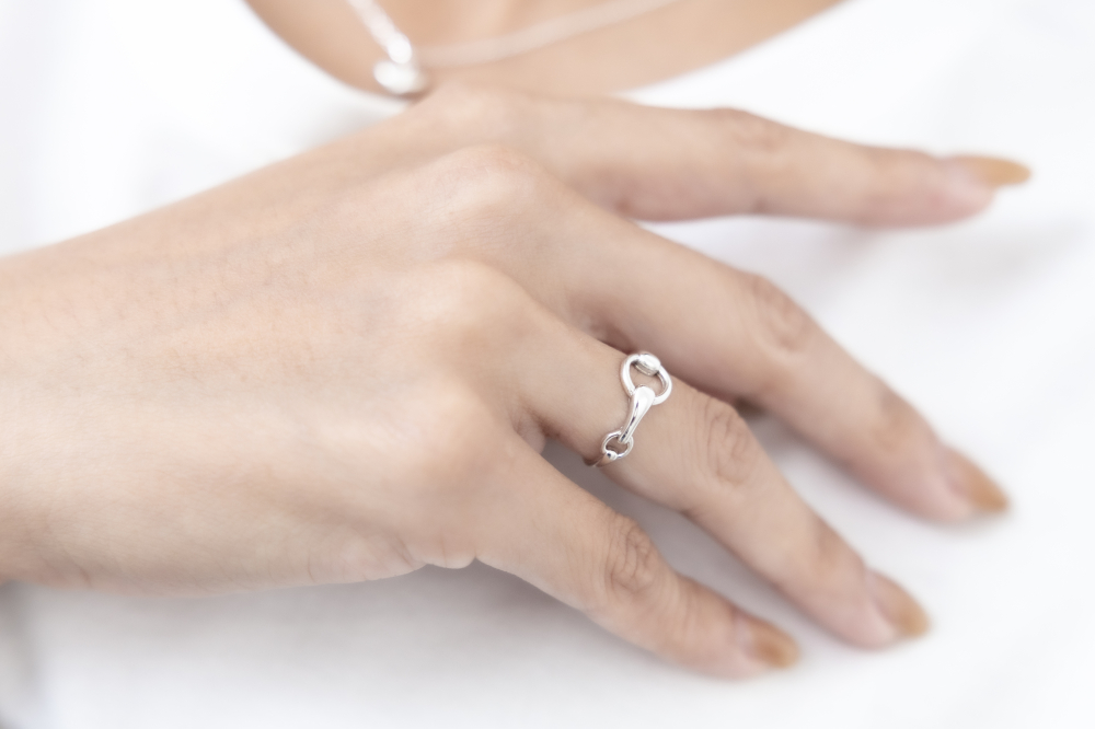 반지   雙環鏤空開口戒 可調   / 銀色