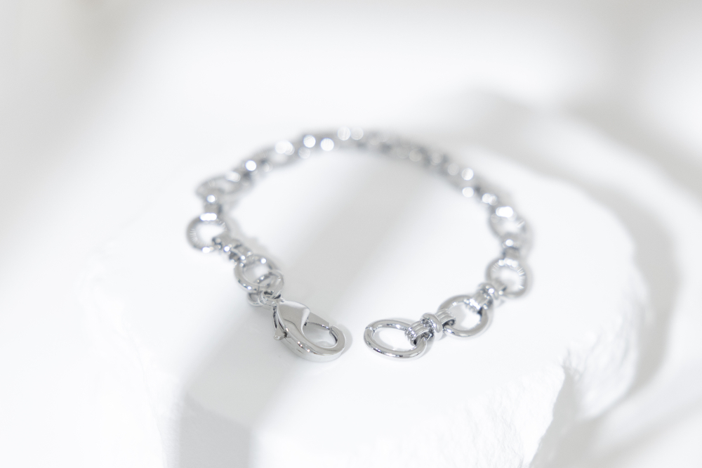 팔찌 雕刻鍊圈手鍊 / 銀色