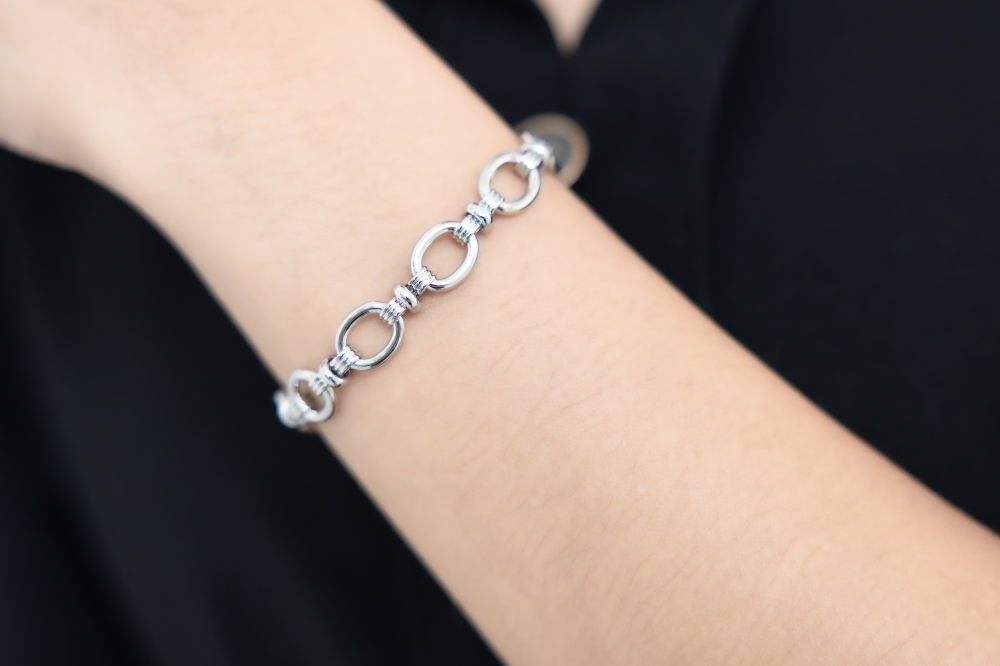 팔찌 雕刻鍊圈手鍊 / 銀色