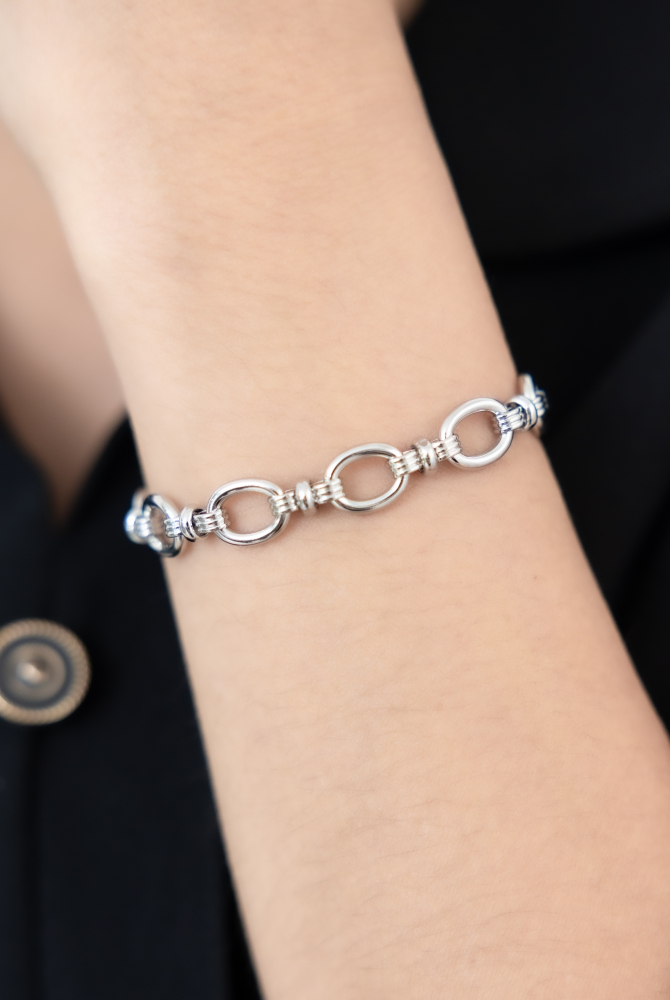 팔찌 雕刻鍊圈手鍊 / 銀色