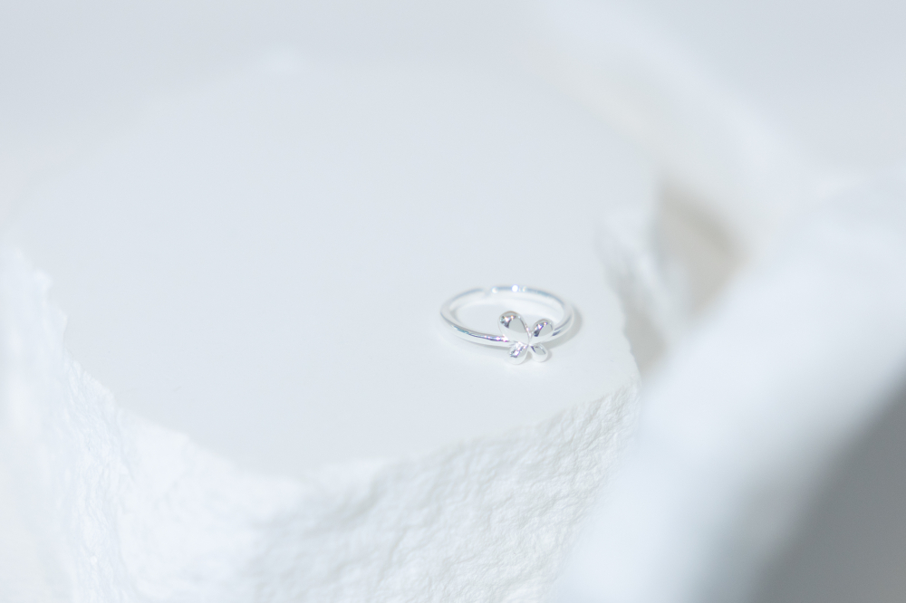 반지  蝴蝶戒指 開口式 戒指/ 銀色