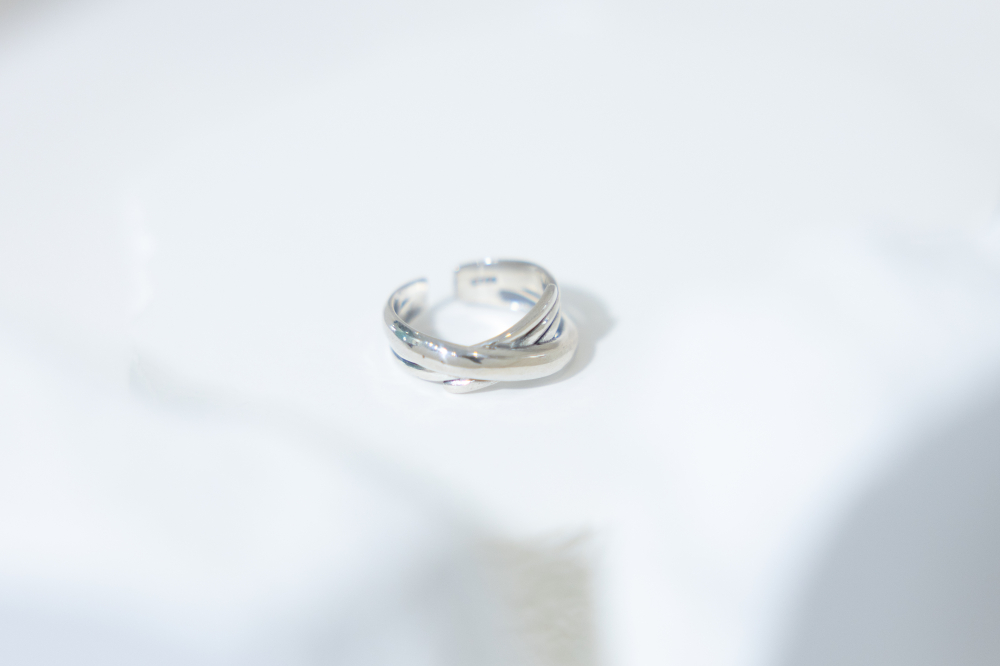 반지  交織流線造型 開口式 戒指 / 銀色