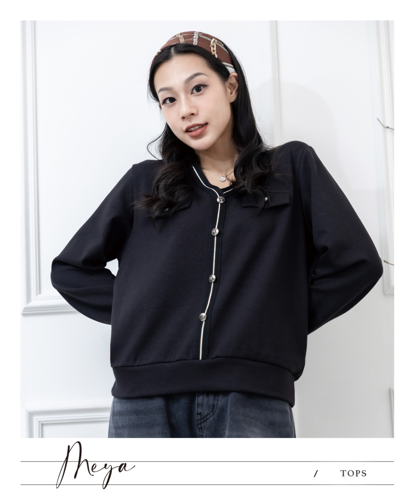 假排釦裝飾長袖上衣 / 黑色