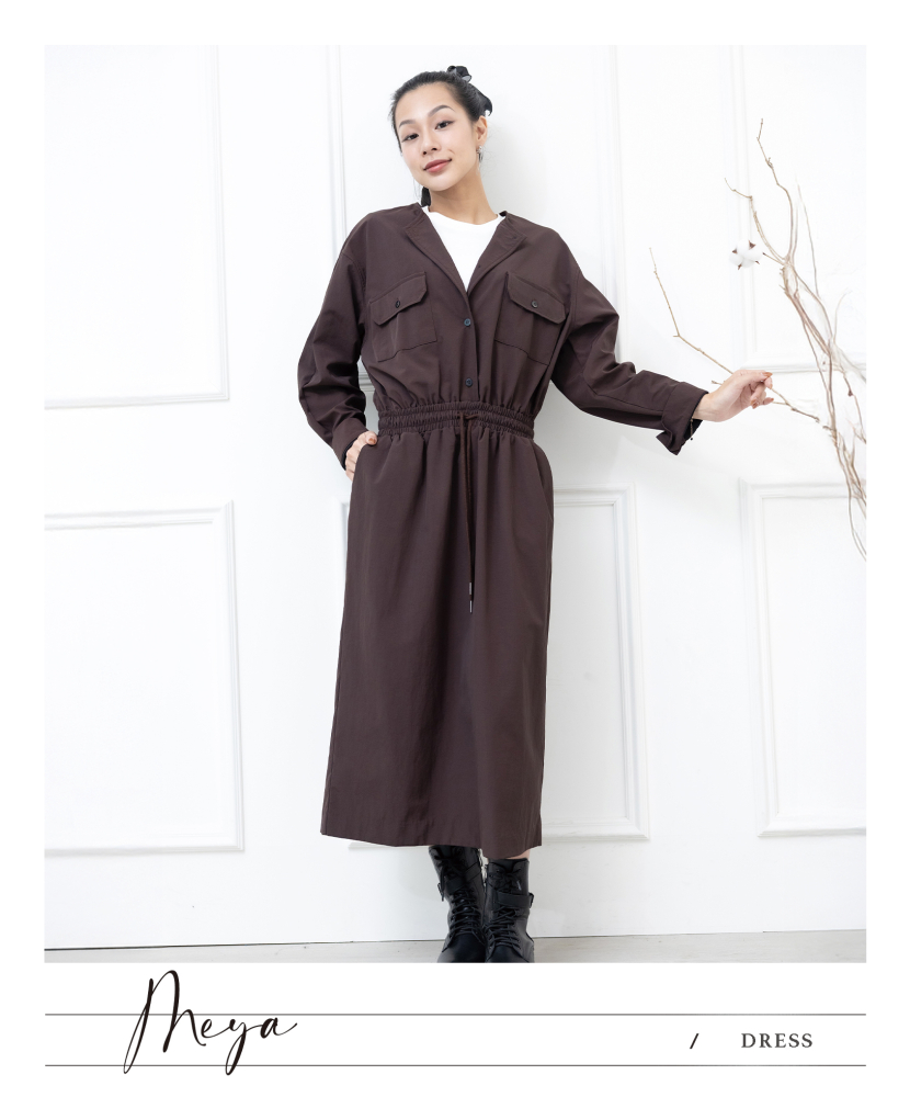 排釦收腰長袖洋裝 口袋 / 深棕色