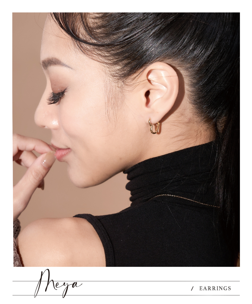 圈型愛心耳環 / 金色